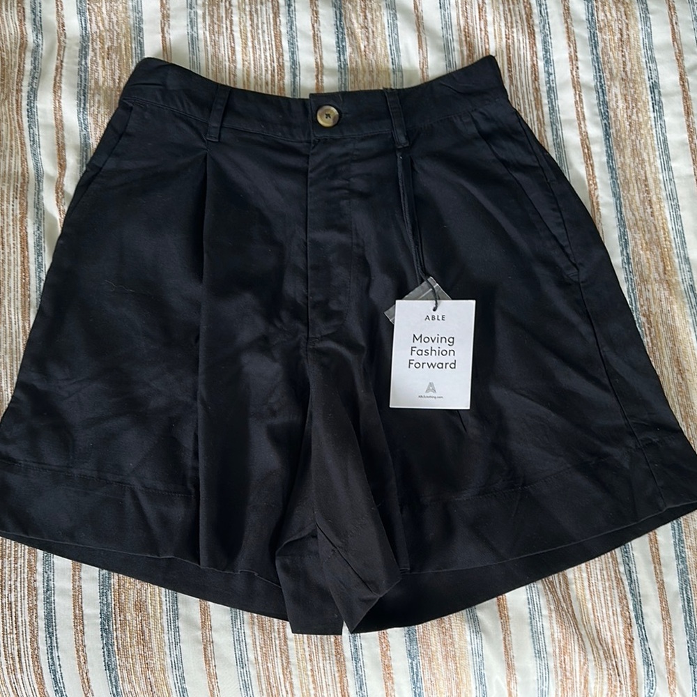 Able High Waist Black Pleated Shorts